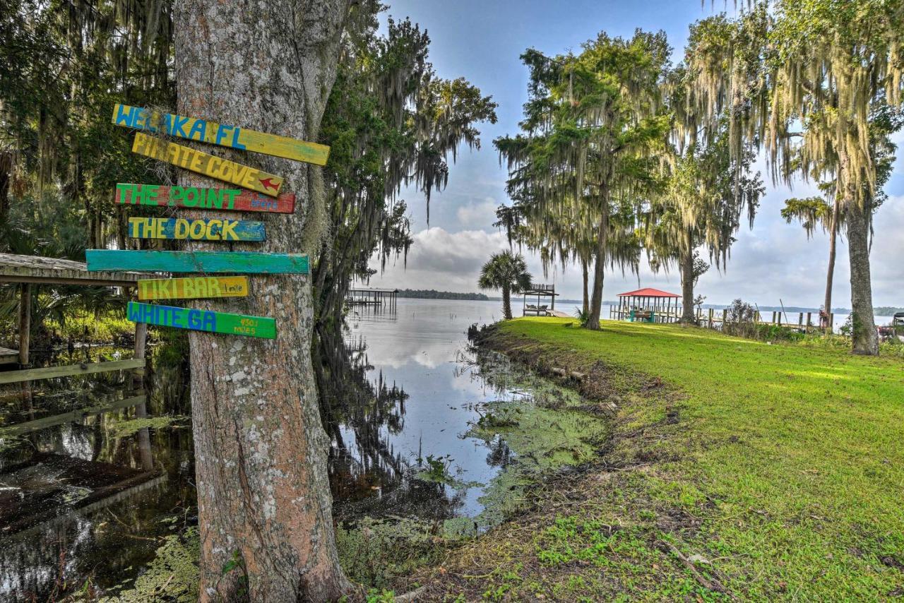 Pirate Cove Home In Welaka Dock And River Access! Exteriér fotografie